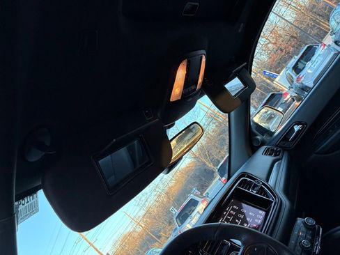 Used 2022 Dodge Durango GT image 43