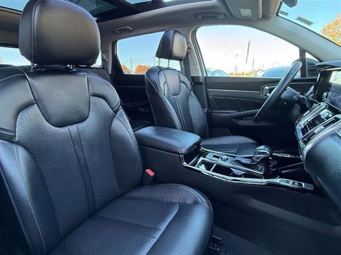 Used 2023 Kia Sorento SX image 33