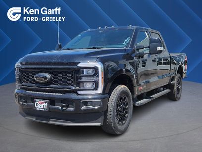 New 2025 Ford F350 Lariat w/ Black Appearance Package