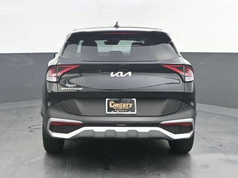 Used 2024 Kia Sportage EX FWD image 6