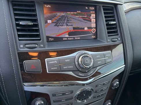 Used 2018 INFINITI QX80 2WD w/ Deluxe Technology Package image 3