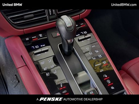 Used 2023 Porsche Macan GTS image 11