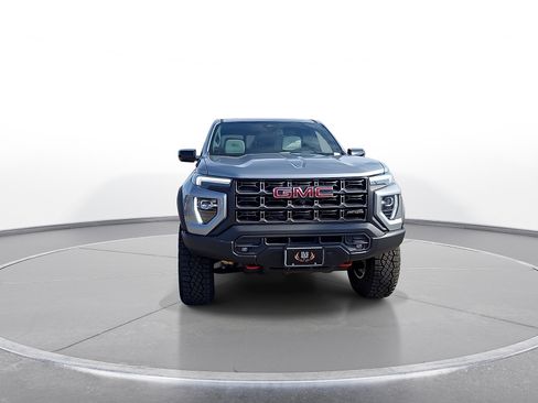 New 2025 GMC Canyon AT4 w/ AT4X AEV Edition AWD/4WD image 3