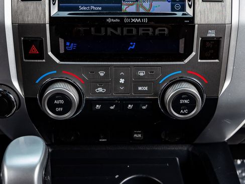 Used 2018 Toyota Tundra Platinum image 24