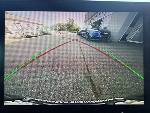 Used 2021 BMW X2 xDrive28i w/ Convenience Package AWD/4WD image 18