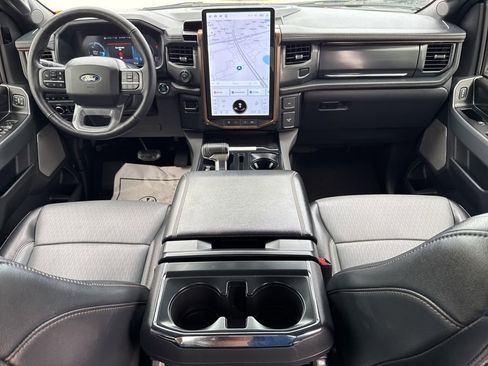 Used 2024 Ford F150 Lightning Lariat image 11