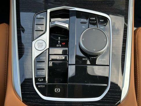 New 2026 BMW X5 xDrive40i w/ M Sport Package image 22