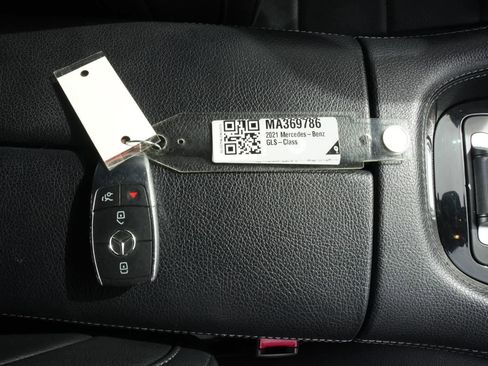 Used 2021 Mercedes-Benz GLS 450 4MATIC image 26