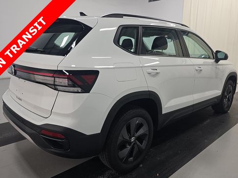 Used 2025 Volkswagen Taos S FWD image 4