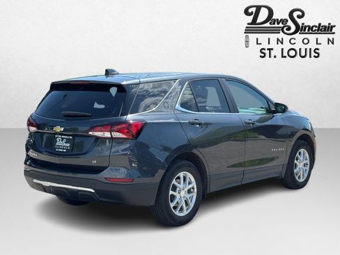 Used 2023 Chevrolet Equinox LT FWD image 3