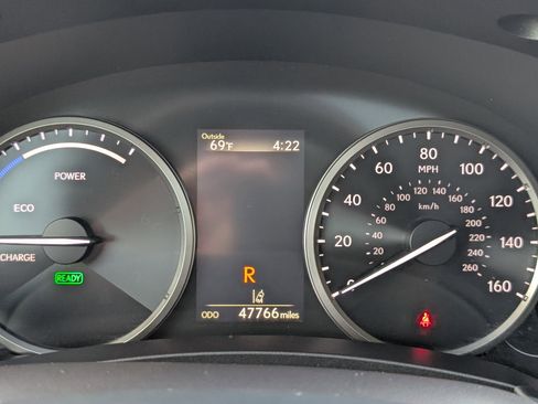 Used 2018 Lexus NX 300h AWD image 32