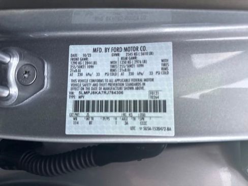 Certified 2024 Lincoln Nautilus Reserve w/ Equipment Group 202A image 35