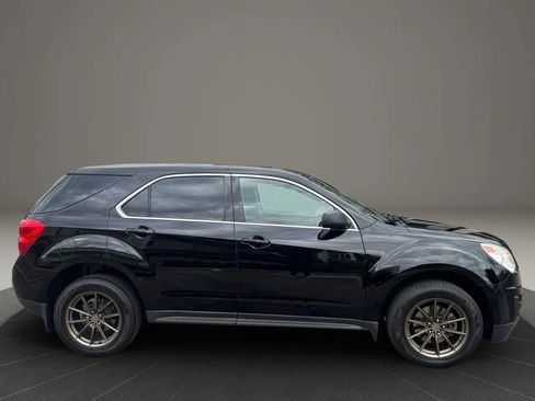 Used 2015 Chevrolet Equinox LS image 4