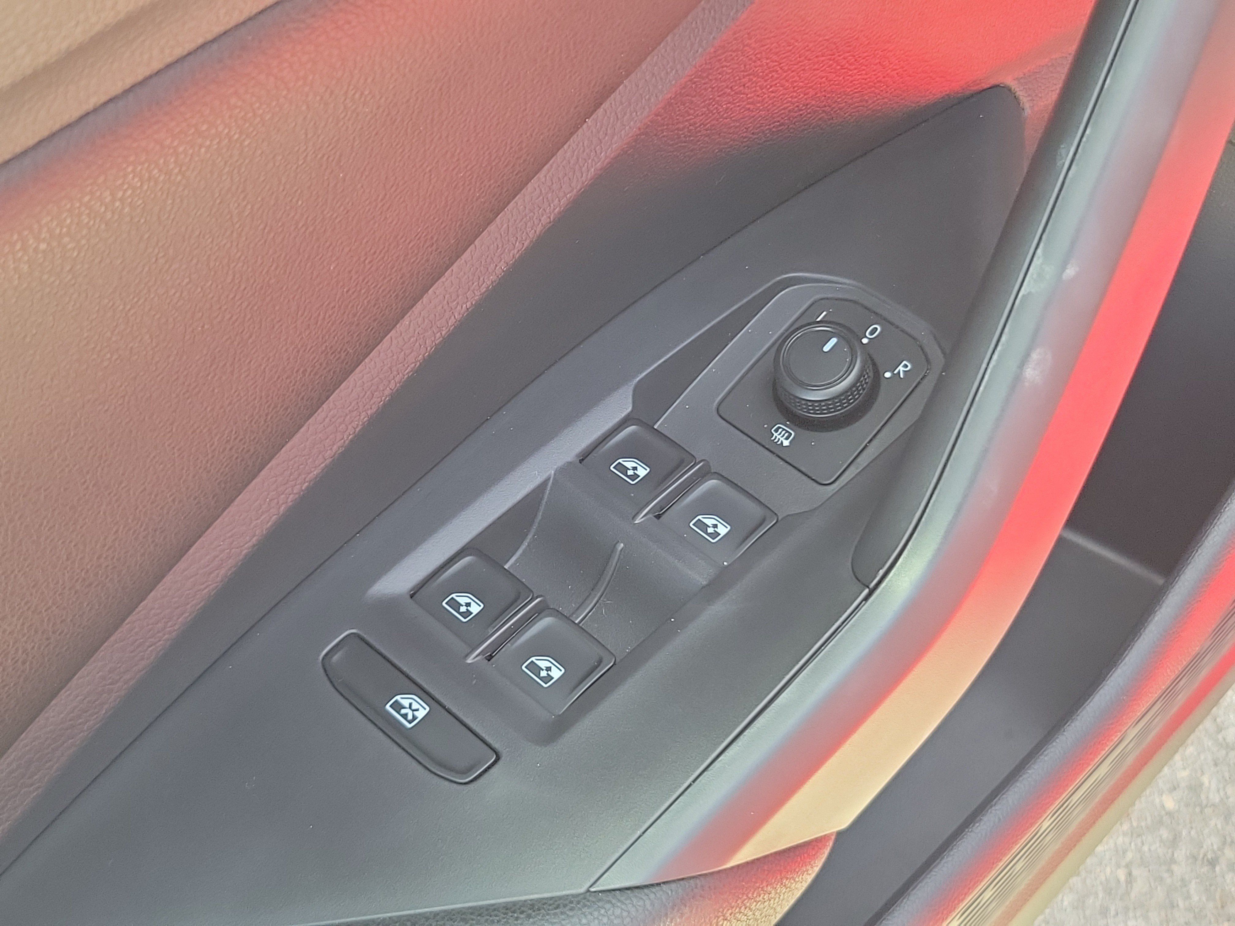 Used 2019 Volkswagen Jetta S FWD image 25