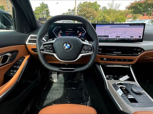 Used 2026 BMW 330i xDrive Sedan AWD/4WD image 5