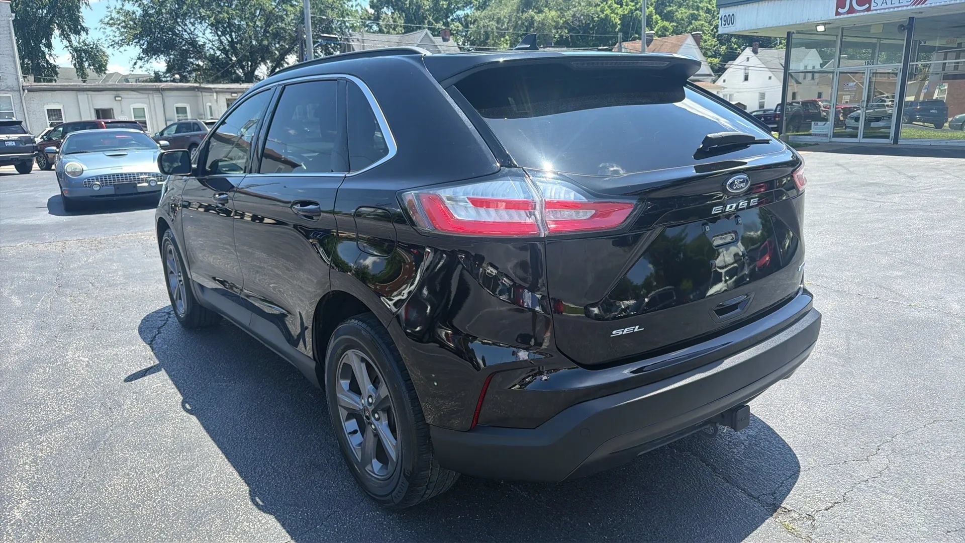 Used 2022 Ford Edge SEL w/ Sport Appearance Package AWD/4WD image 7