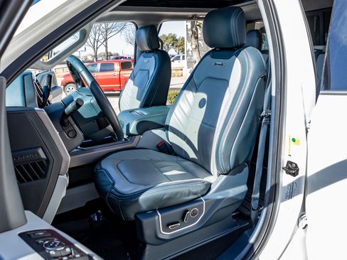 Used 2022 Ford F450 Limited w/ FX4 Off-Road Package image 30