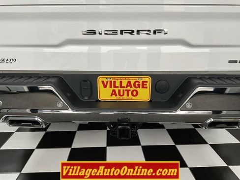 Used 2020 GMC Sierra 1500 SLT w/ SLT Premium Plus Package AWD/4WD image 32