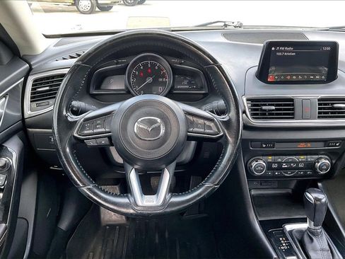 Used 2017 MAZDA MAZDA3 Grand Touring image 8