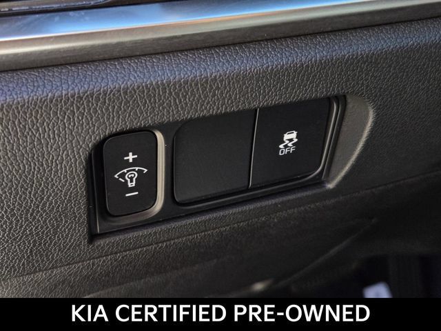 Certified 2026 Kia Sorento S w/ S Panoramic Sunroof Package FWD image 19