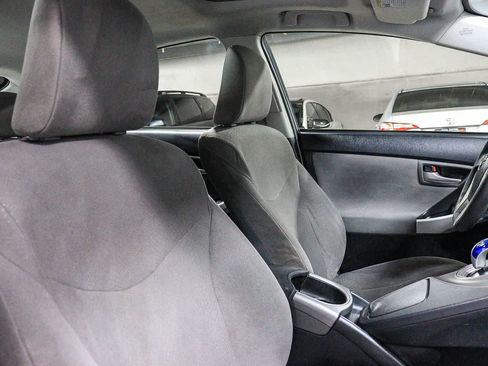 Used 2015 Toyota Prius Three w/ Solar Roof Package FWD image 19