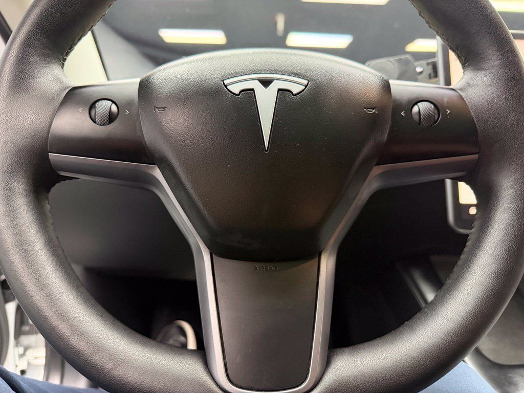 Used 2022 Tesla Model 3 RWD image 22