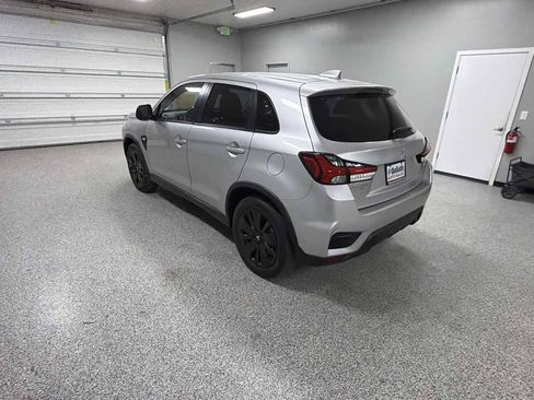 Used 2023 Mitsubishi Outlander Sport SE AWD/4WD image 5