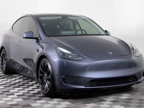 Used 2023 Tesla Model Y Performance image 11