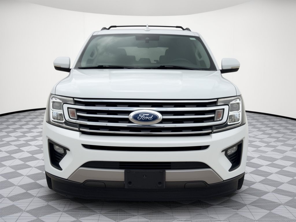Used 2020 Ford Expedition XLT w/ Equipment Group 202A RWD image 6