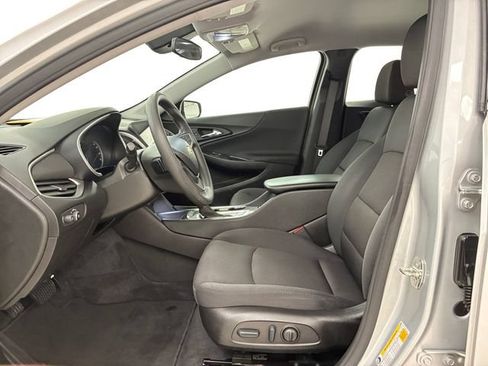 Used 2022 Chevrolet Malibu LS w/ Driver Confidence Package II FWD image 12