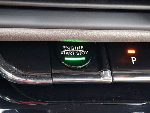 Used 2023 Lincoln Corsair Reserve w/ Equipment Group 201A image 25