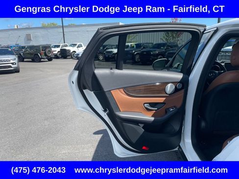 Used 2019 Mercedes-Benz GLC 300 4MATIC Coupe image 41