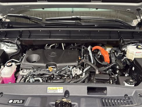 Used 2023 Toyota Highlander Limited image 26