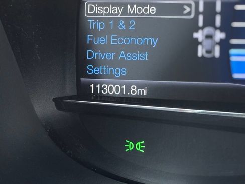 Used 2019 Ford Explorer Limited w/ Ford Safe & Smart Package FWD image 27