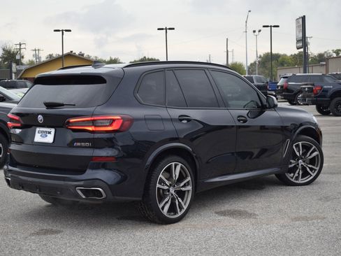Used 2022 BMW X5 M50i w/ Executive Package image 11
