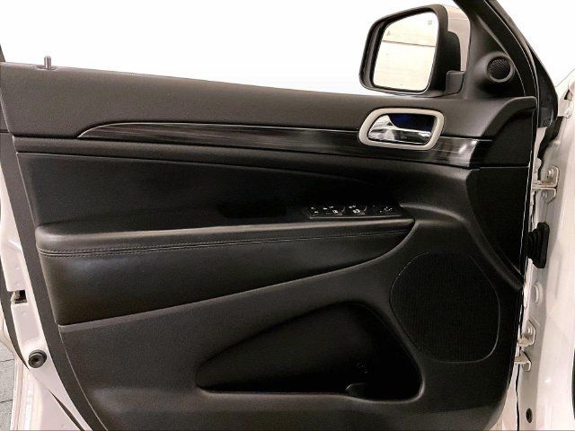 Used 2022 Jeep Grand Cherokee Laredo X AWD/4WD image 22