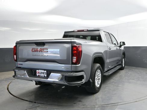 Used 2024 GMC Sierra 1500 SLE w/ LPO, GMC Protection Package AWD/4WD image 9