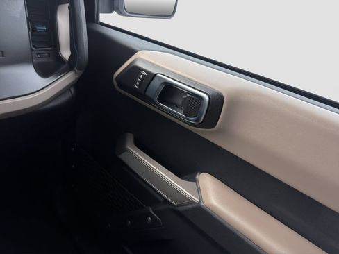 Used 2022 Ford Bronco Wildtrak AWD/4WD image 25