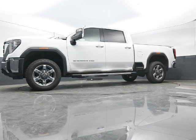 Used 2025 GMC Sierra 2500 SLT w/ SLT Convenience Package AWD/4WD image 40