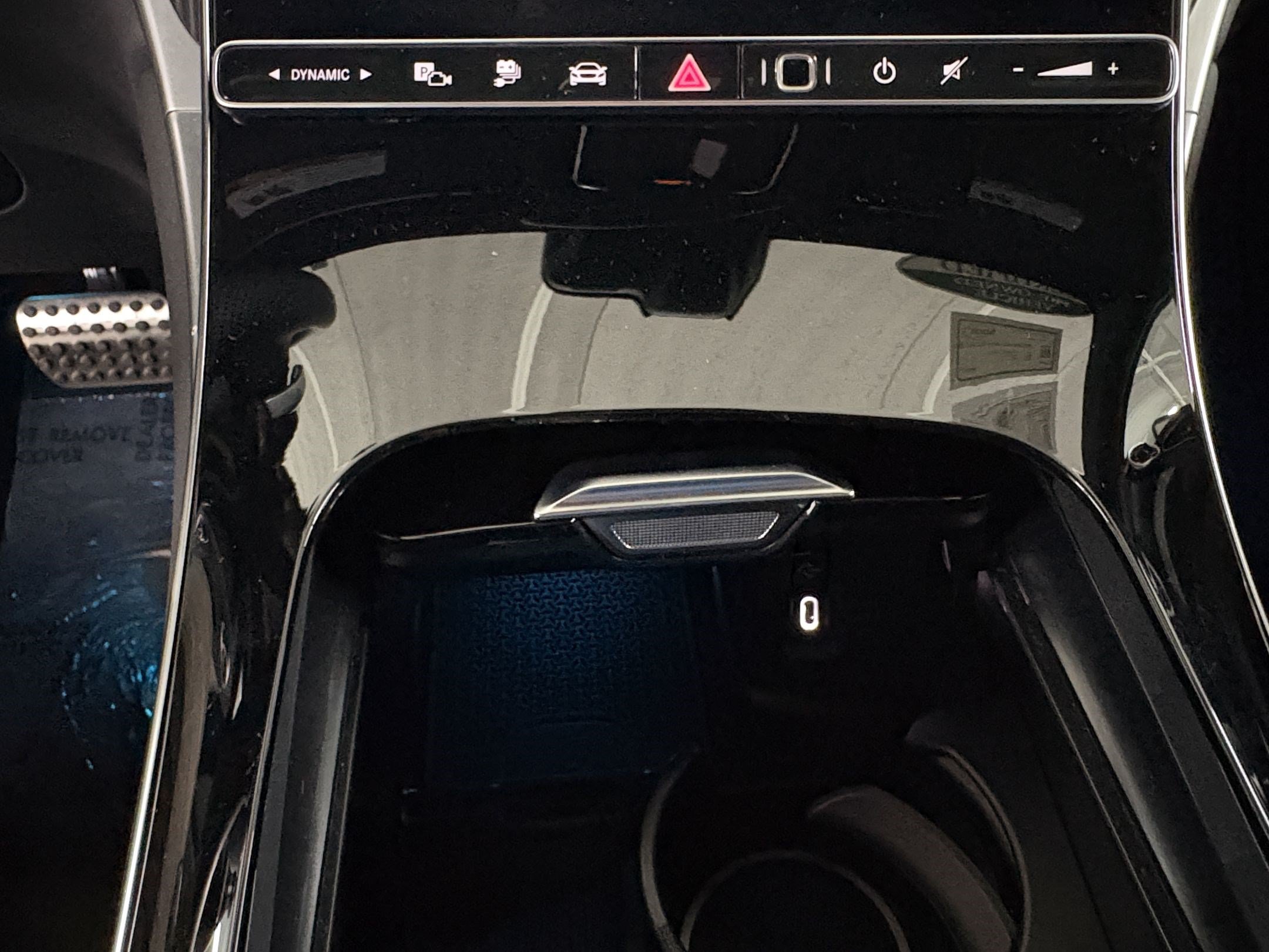 Certified 2025 Mercedes-Benz GLC 350e 4MATIC image 21