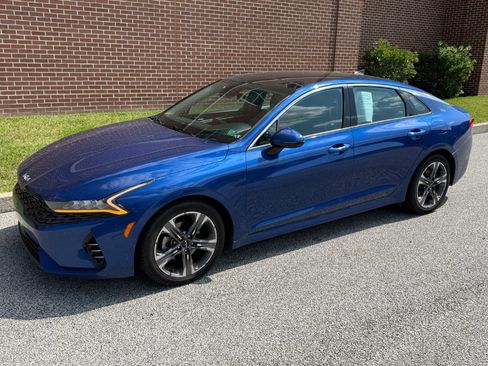 Used 2022 Kia K5 EX w/ EX Premium Package FWD image 3