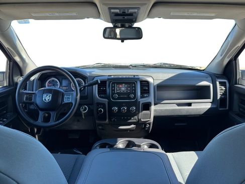 Used 2016 RAM 3500 Tradesman w/ Chrome Appearance Group AWD/4WD image 13