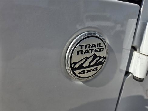 Certified 2020 Jeep Wrangler Sport S image 18