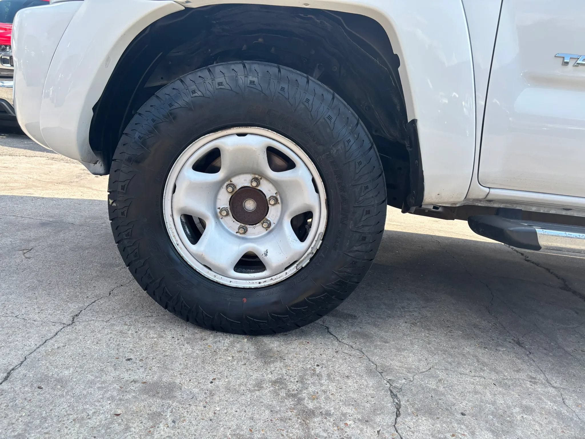 Used 2005 Toyota Tacoma PreRunner w/ SR5 Pkg #3 RWD image 19