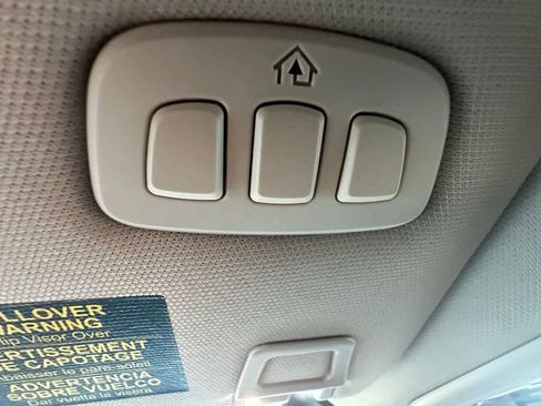 New 2025 Lincoln Corsair Premiere w/ Equipment Group 101A image 25