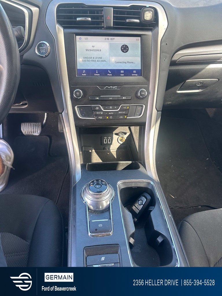Used 2020 Ford Fusion SE FWD image 5