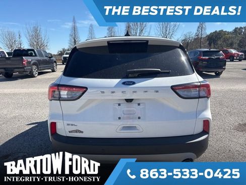 Used 2022 Ford Escape SEL image 6