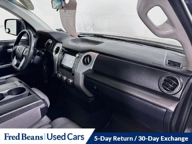 Used 2017 Toyota Tundra SR5 AWD/4WD image 34