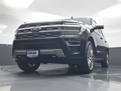 Used 2022 Ford Expedition Max Platinum AWD/4WD image 45