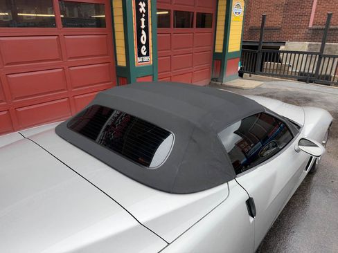Used 2007 Chevrolet Corvette Convertible w/ Preferred Equipment Group image 9